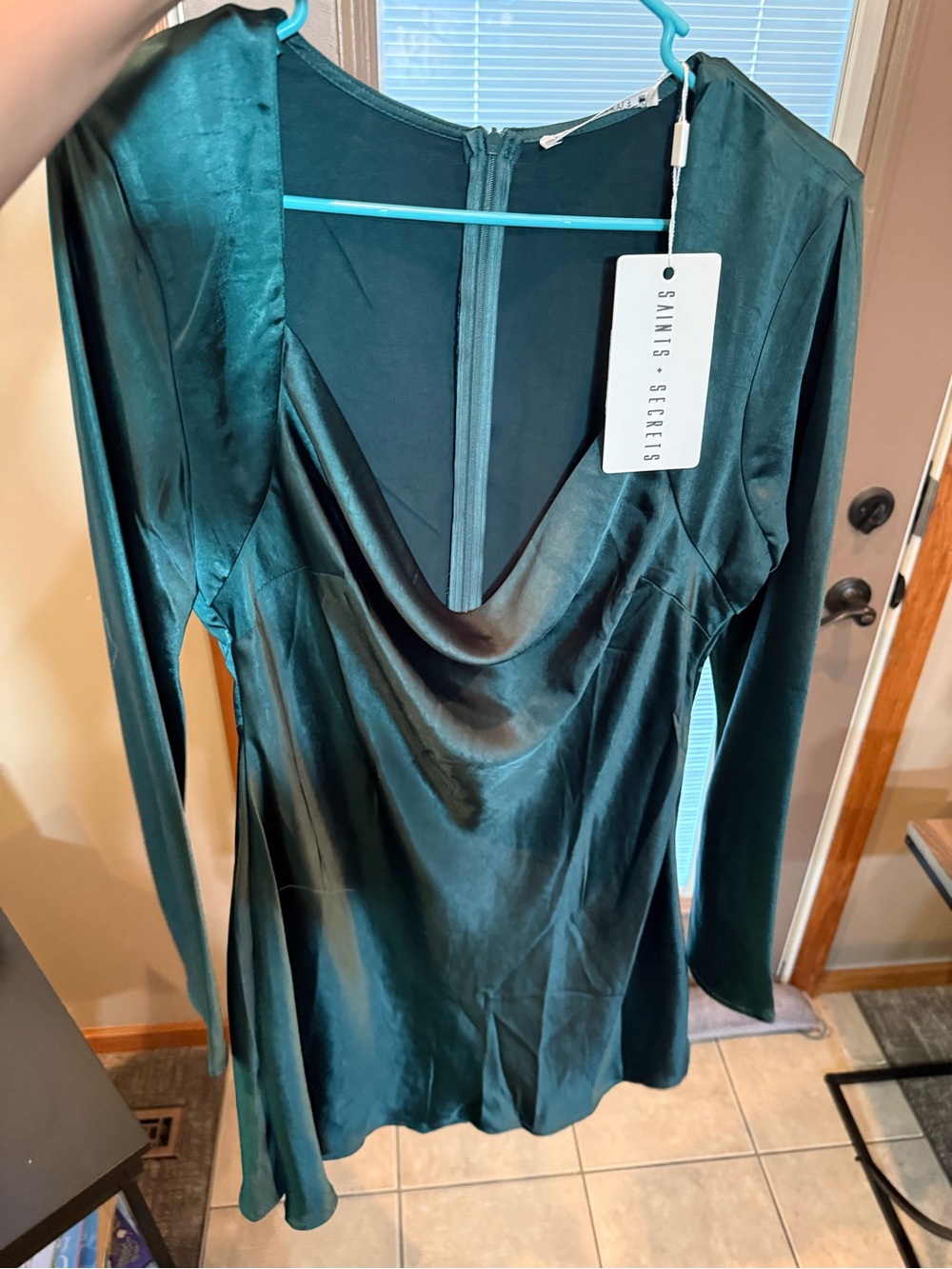 Satin Secrets Women's Emerald Green Mini Dress